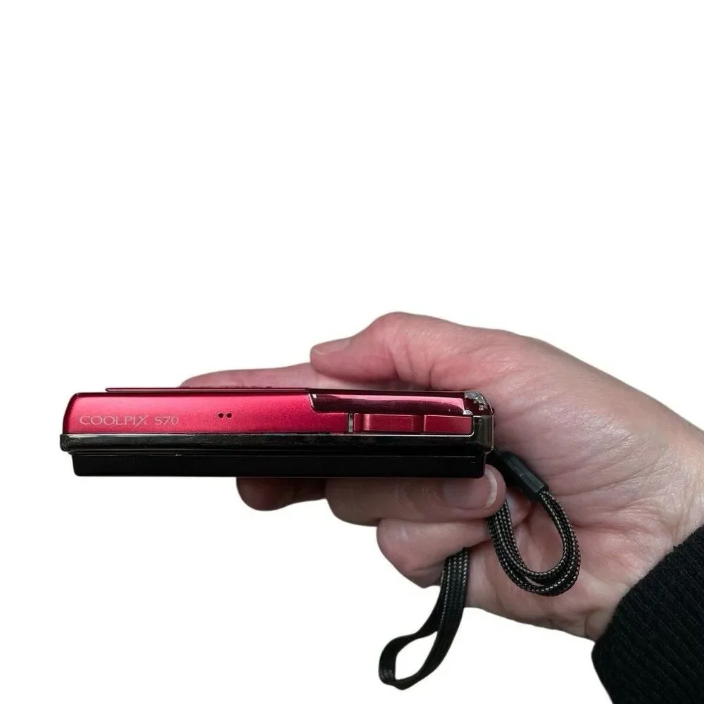 Nikon Coolpix S70‎ 12.1 MP Red Digital Camera Bundle Case 8gb SD & Charger Works